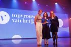 25-09-25-2097topvrouw vh jaarMEDIUMRES.jpg